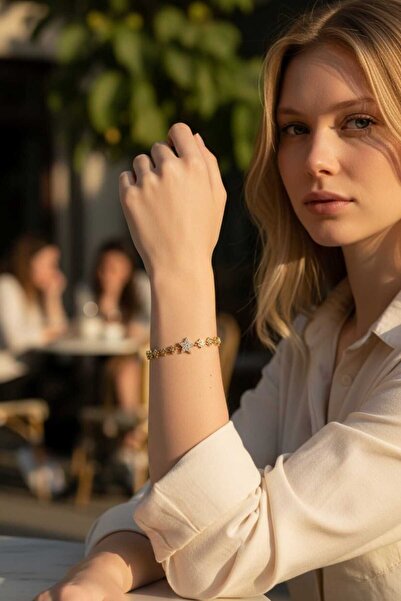 Aware Time Non-Tarnish Zircon Stone Bracelet