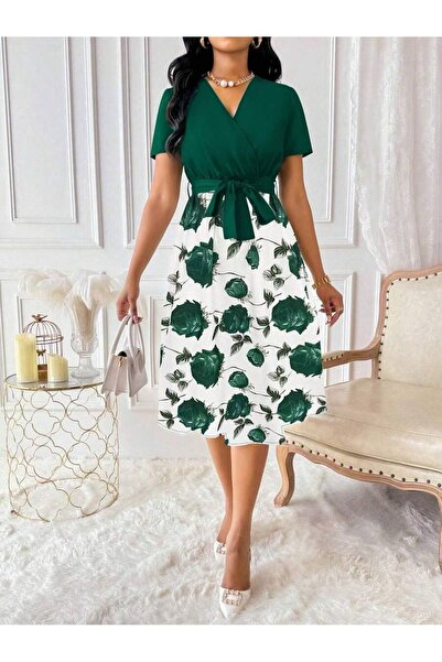 Iuliashop Rochie scurtă verde Liana cu trandafiri albi și verzi - M