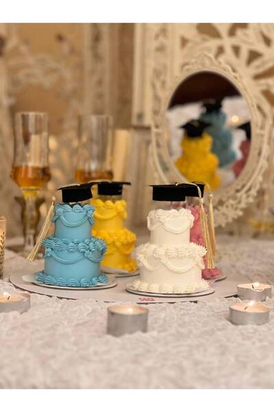 OEMS mini cake 2 Layer Graduation ?