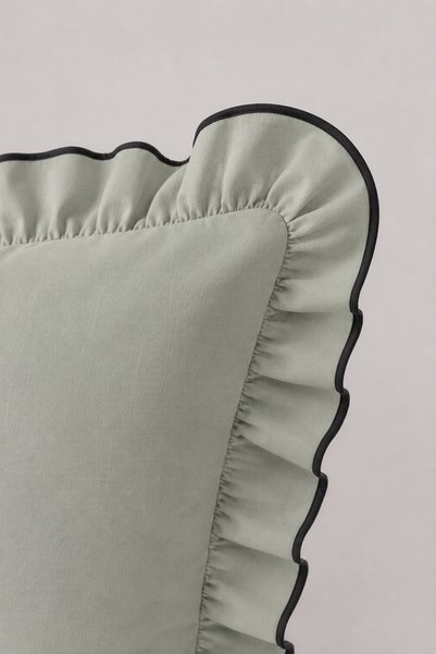 XVA 2-Piece Ruffled Pillowcase Set |   100% Cotton |   50 X 70 cm