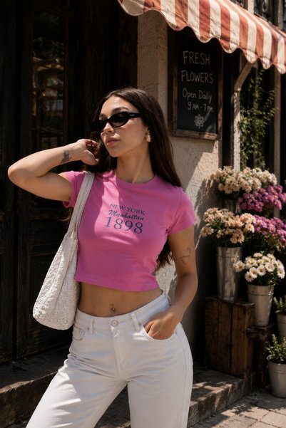 Merci Women's Pink Slim Fit New York Printed Crop T-Shirt (95% Cotton)