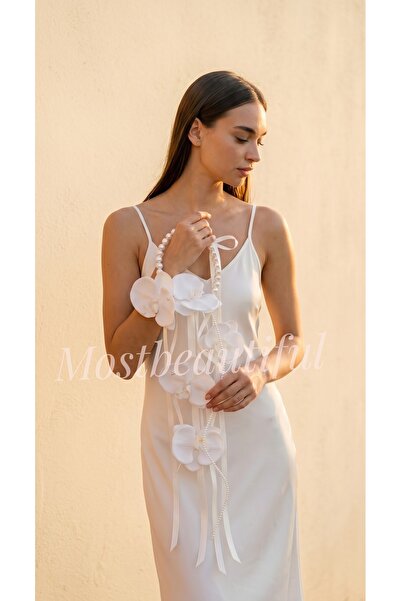 mostbeautifull Minimalist Lüks Gelin Çiçeği – Beyaz Orkide Tasarım