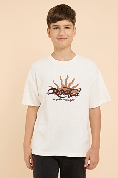 R&B Embroidered T-Shirt with Crew Neck and Short Sleeves