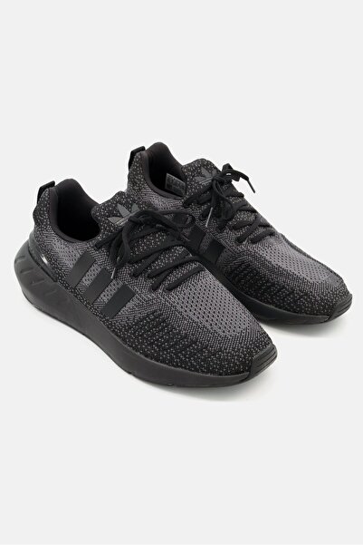 adidas Men Swift Run 22 Running Shoes, Black