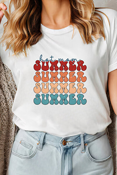 Sarah's Boutique Women's T-shirt – 100% cotton – Hot Mom