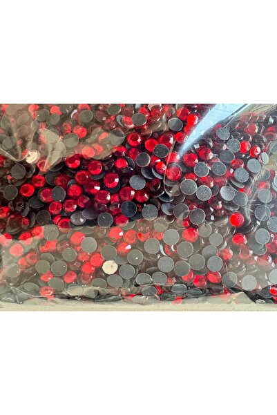 Ganz trend SS 20 ütü ile yapışan Kristal Taş kırmızı (25 gram )