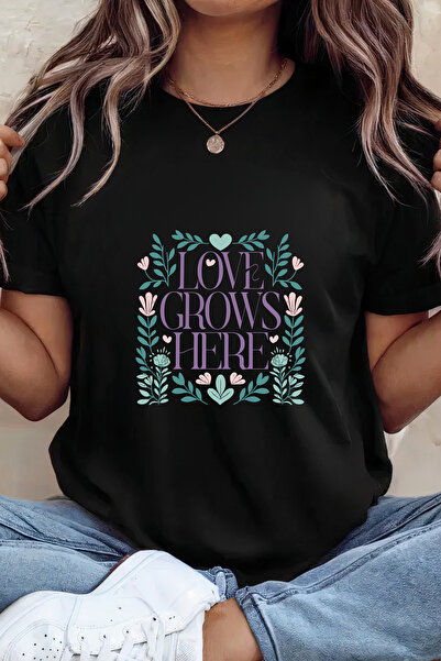 Sarah's Boutique Women's T-shirt – 100% cotton – Love Grows