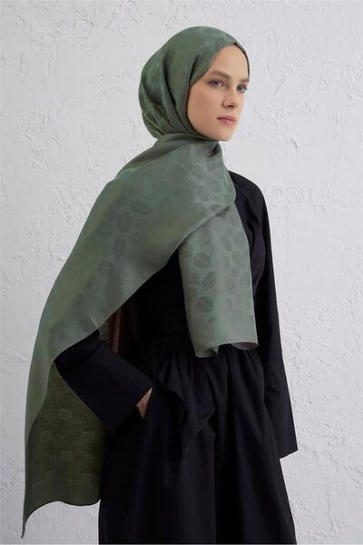 Armine Visse Shawl 2 19