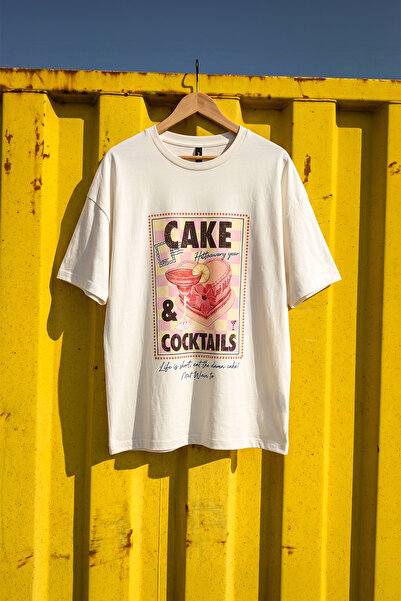 Quzu T-shirt sa štampanjem kolača i koktela, veliki kroj, bež boja