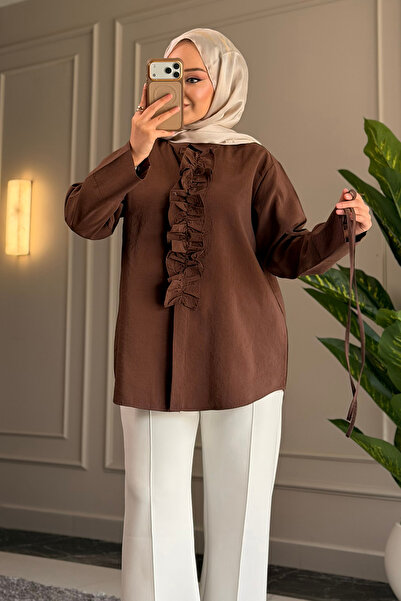 Suede Style 6535 - قميص نسائي أنيق ومريح مزين بكشكشة من قماش الخوخ المنسوج