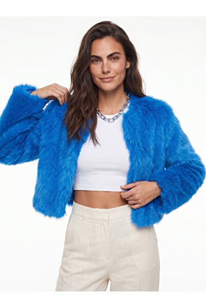 ONLOOX Saks Polyester Fabric Crew Neck Faux Fur Detailed Lined Short Form Jac...