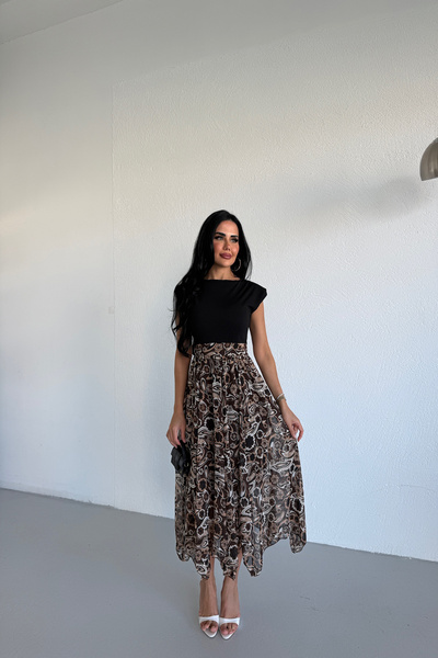 LİLA İSTANBUL Crew Neck Chiffon Dress
