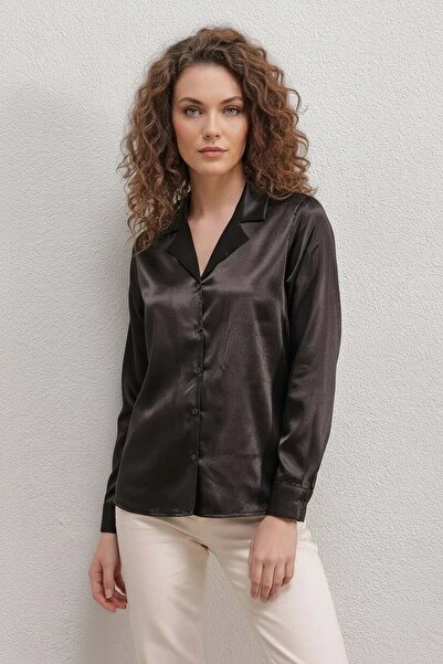 Generic Brand Women's Double-Breasted Collar Satin Black Shirt