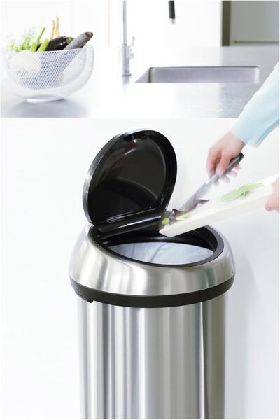 Brabantia صندوق قمامة باللمس 484506، سعة 60 لتر - فولاذ مطفي مقاوم لبصمات الأ...