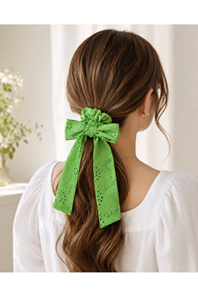 chipiques Scrunchie verde cu fundă brodată și coadă, cu design festiv
