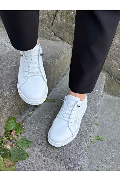 DERİ KABUSU Perforated lace-up women's sports shoes