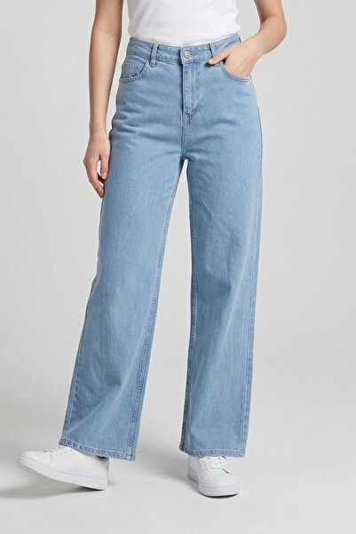 MODAQU High Waist Pipe Leg Denim Trousers with Pockets - Light Blue