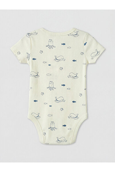 LC Waikiki Crew Neck Baby Boy Snap Bodysuit