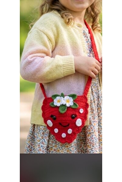 Handmade Knitted Strawberry Bag Children's Bag 13*15 Cm.