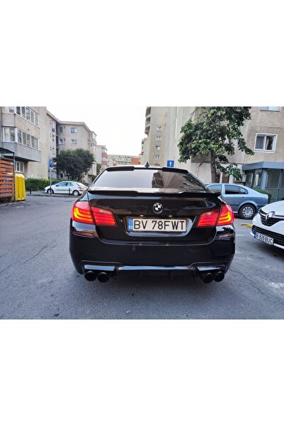 BMW Spoiler buza lunetei Seria 5 F10 model M4 vopsit negru lucios