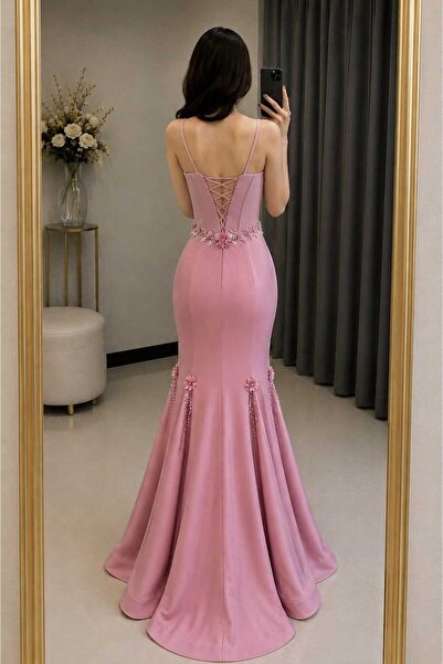 Mesk dresses فستان سهرة ناعم بقصة ماسكة