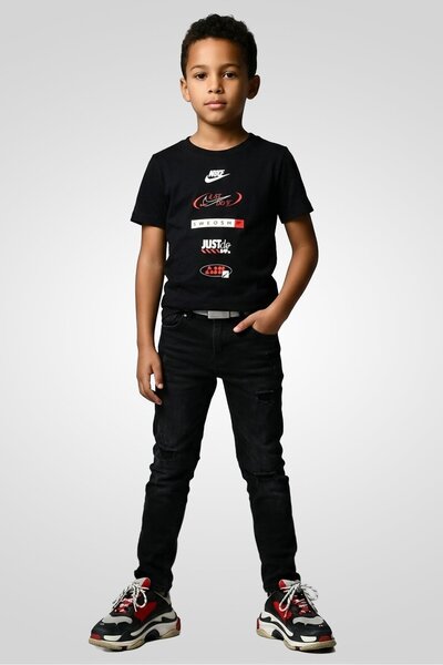 Nike Kids Boy Graphic Print Short Sleeve Outdoor T-Shirt, Black