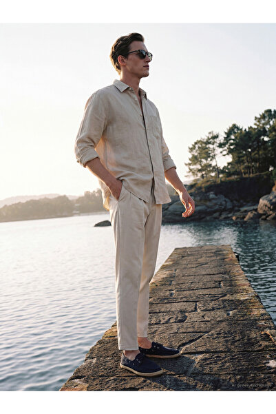 LC Waikiki Beige Regular Fit Men's Pleated Gabardine Trousers