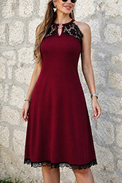 Generic Brand Women's off-the-shoulder lace midi dress with ring detail and v...