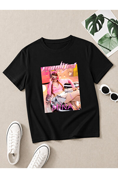 NUATEX Tricou negru cu design Manifest Toz Pembe Zoktay Mina Esin Sueda Hilal...