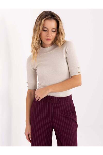 UFashion Ecru sweater with buttons on the sleeves