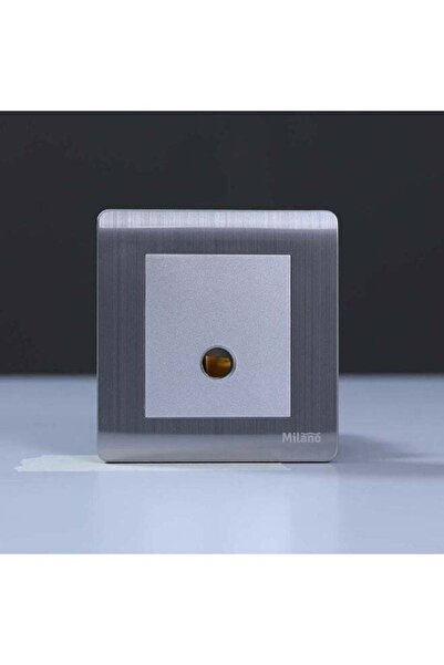 Danube Home - Milano 20A Flux Outlet Sl