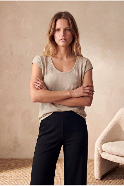 WESTMARK LONDON Women's Beige Cotton Twill Slim Fit Wide Round Neck Short Sle...