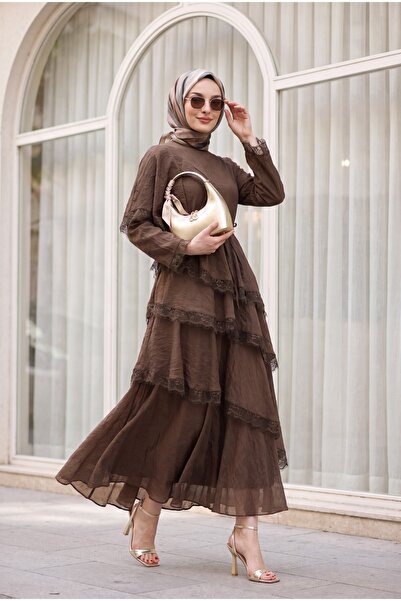 Modamorfo Lace Detailed Layered Belted Lined Tulle Modal Dress -Brown