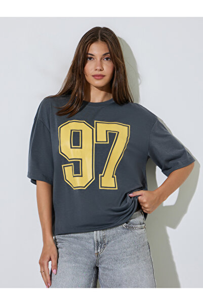 Styli Grey Oversized Graphic Print T-Shirt