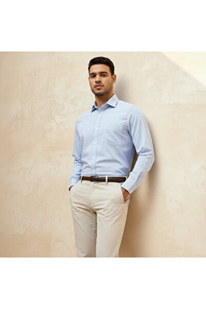 FAV Men Regular Fit Collared Checked Long Sleeves Shirt