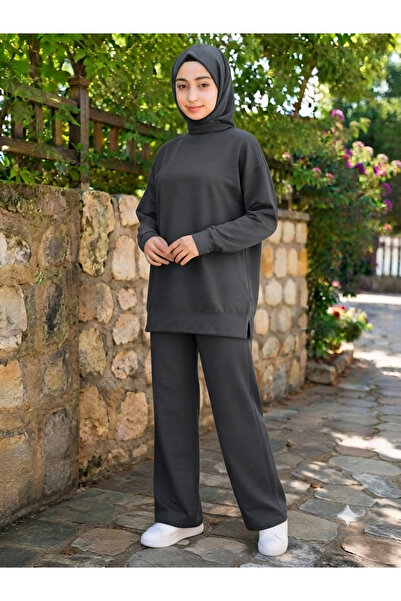 MEBA Women's Islamic Clothing Summer Thin Fabric Self-Line Detailed Crew Neck...