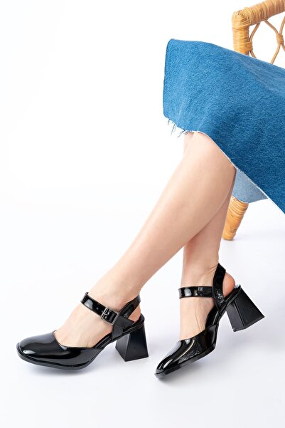 Zerenyus Zri̇n-40450 Premium Black Patent Leather Daily Open-Back Heeled Shoe...