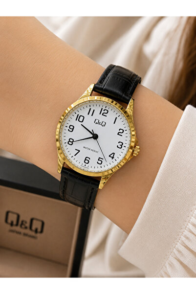 Q&Q Women's Wristwatch Gold Color Case Leather Strap Casual and Stylish Combi...