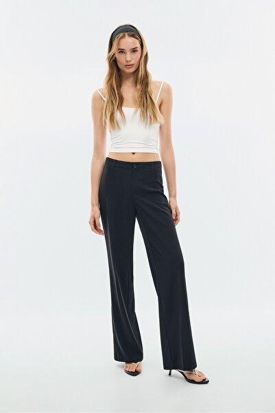 Stradivarius Slim fit straight-leg trousers