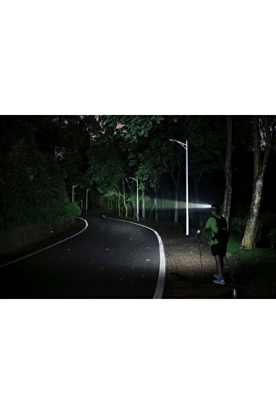 Nitecore Lanterna tactică NU25 IP66 400LM 64m Încărcare USB Lumină roșie