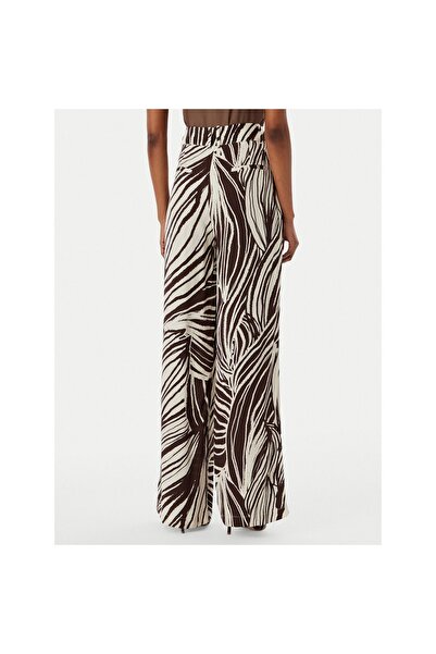Guess Pantaloni de damă din material textil W6GB19W1972 Maro
