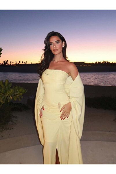 Ayaen Yellow Off-The-Shoulder Dress with a Slim Fit and Long Cape.