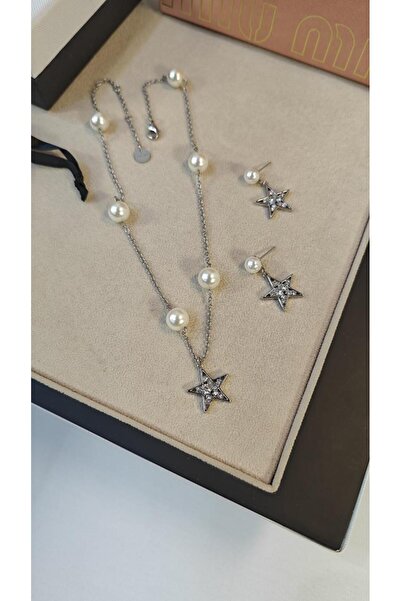 Generic Elegant Design Earrings - Silver - Model 228