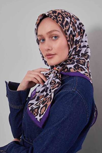 Levidor Purple Leopard Pattern Silk Cotton Scarf