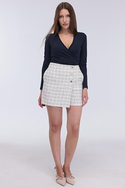 Select Moda Women's Gold Button Detailed Pocketed Short Skirt
