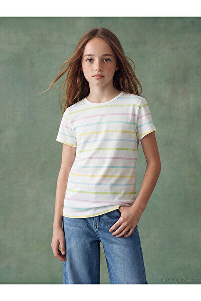 LC Waikiki Trendlucky Girls' T-Shirt with Oval Collar and Stripes