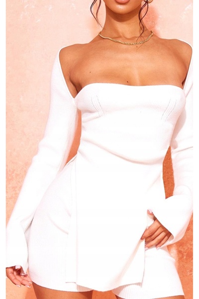 NO BRAND Pulover tricotat crem cu mâneci lungi evazate Prettylittlething 42