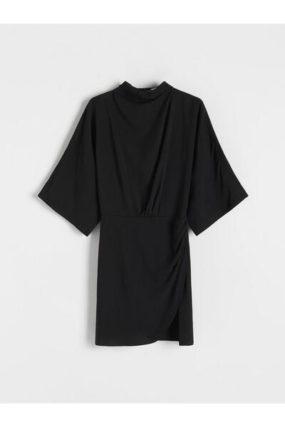 NO BRAND Rochie mini neagră cu drapaje, mâneci largi clasice, mărime S.