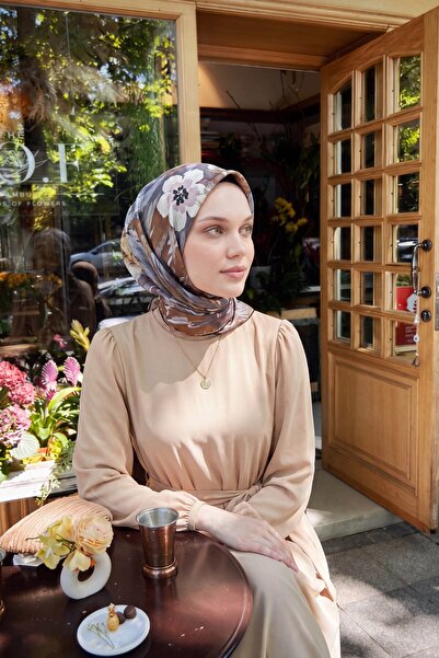 Silk Home Soft Scarf Flower Milky Coffee