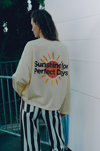 Pull & Bear Güneş baskılı oversize tişört